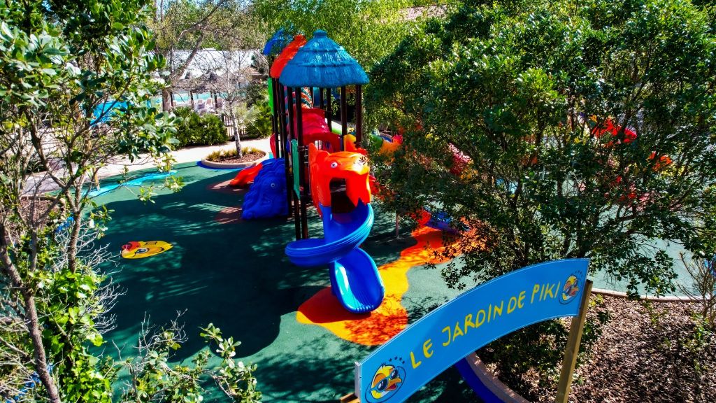 Aire de jeux enfants