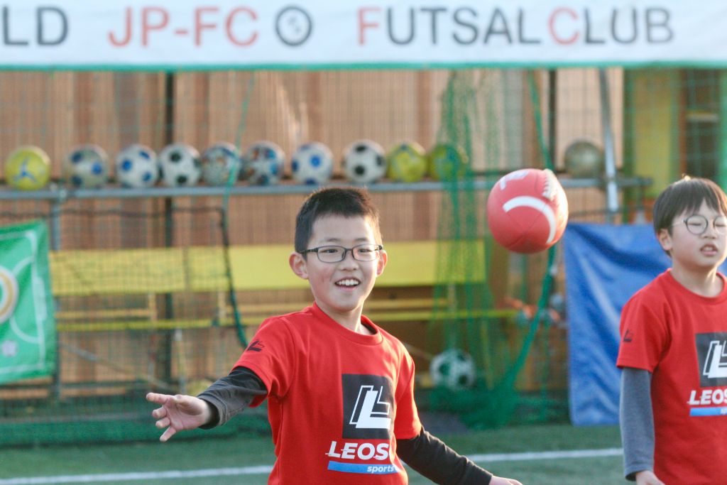 レオソルラグビーレッスンの様子