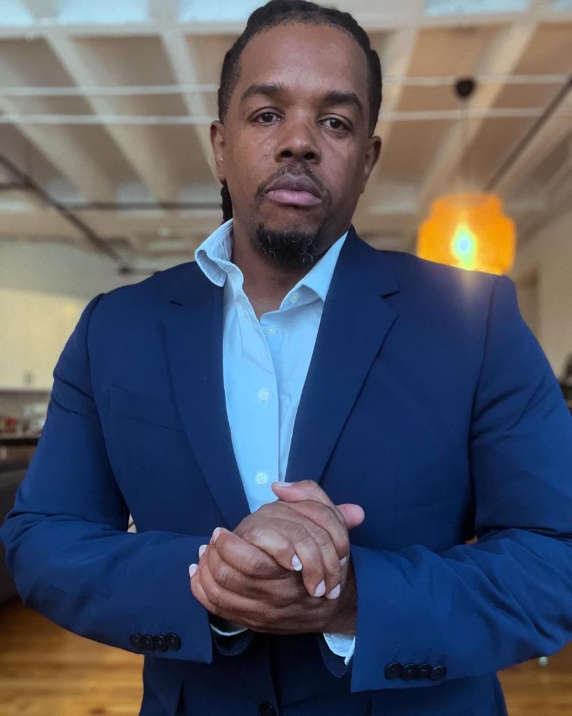 Antonio Cook - Mr. Mogul Maker