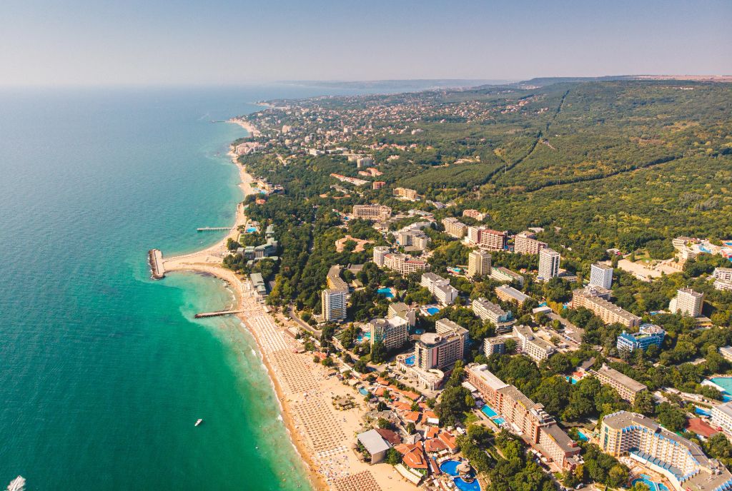 Bulgarian apartments for sale - coastal developments