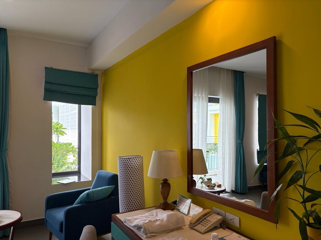 カラフルな客室