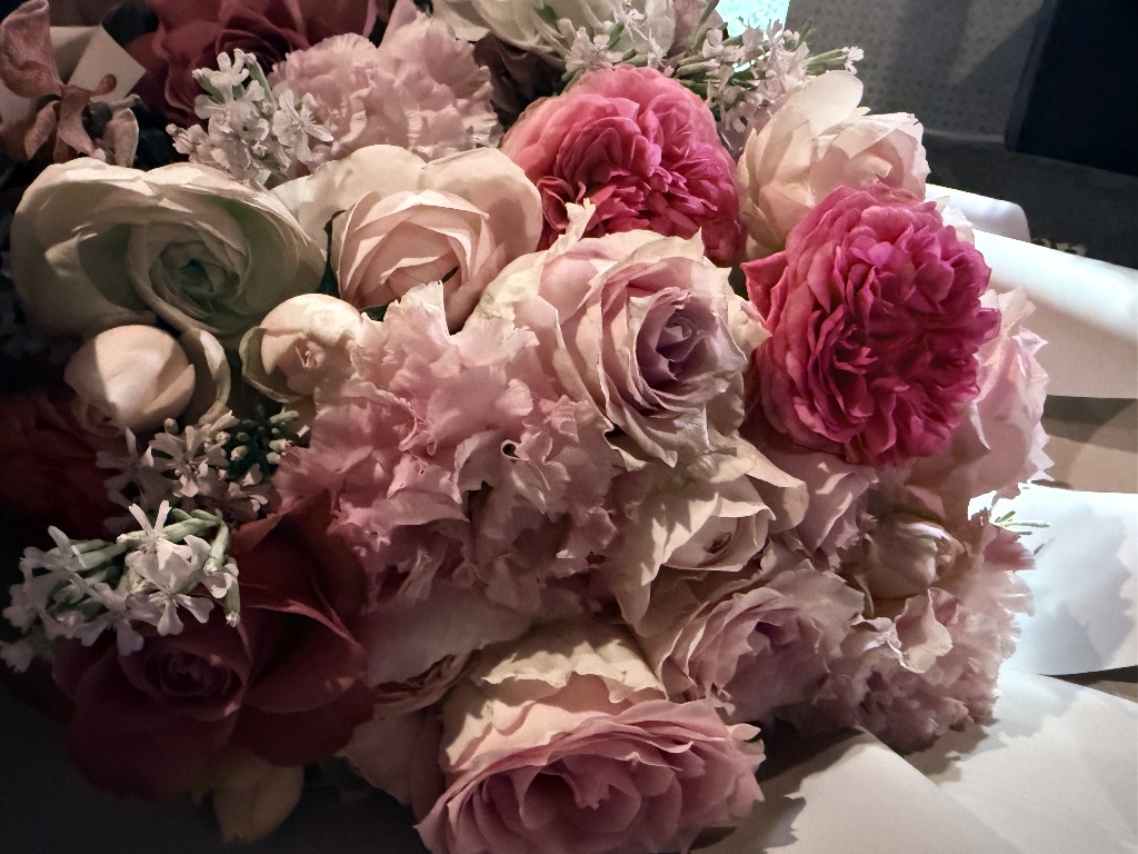 プロポーズ用花束で記念日プランを演出