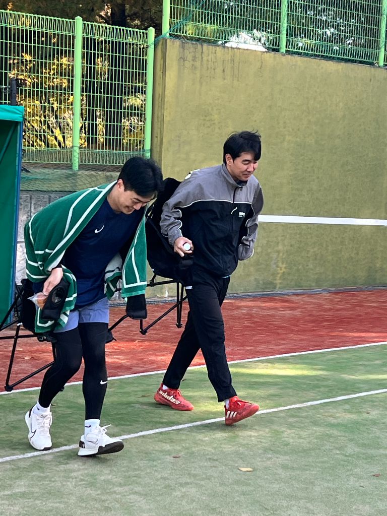 테니스 경기 중