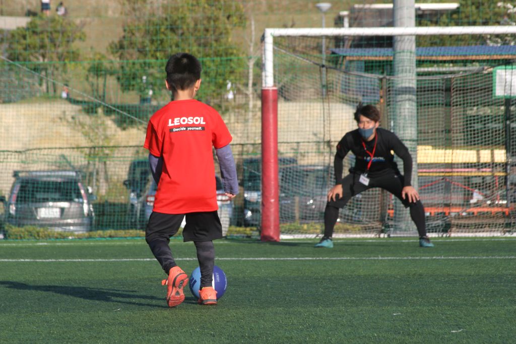 レオソルサッカーレッスンの様子