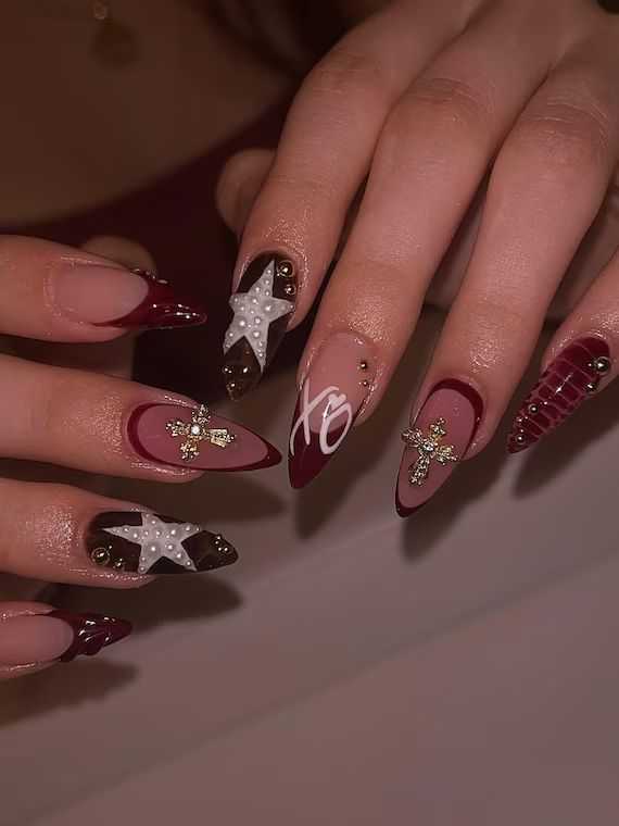 Luxe Burgundy Star Statement