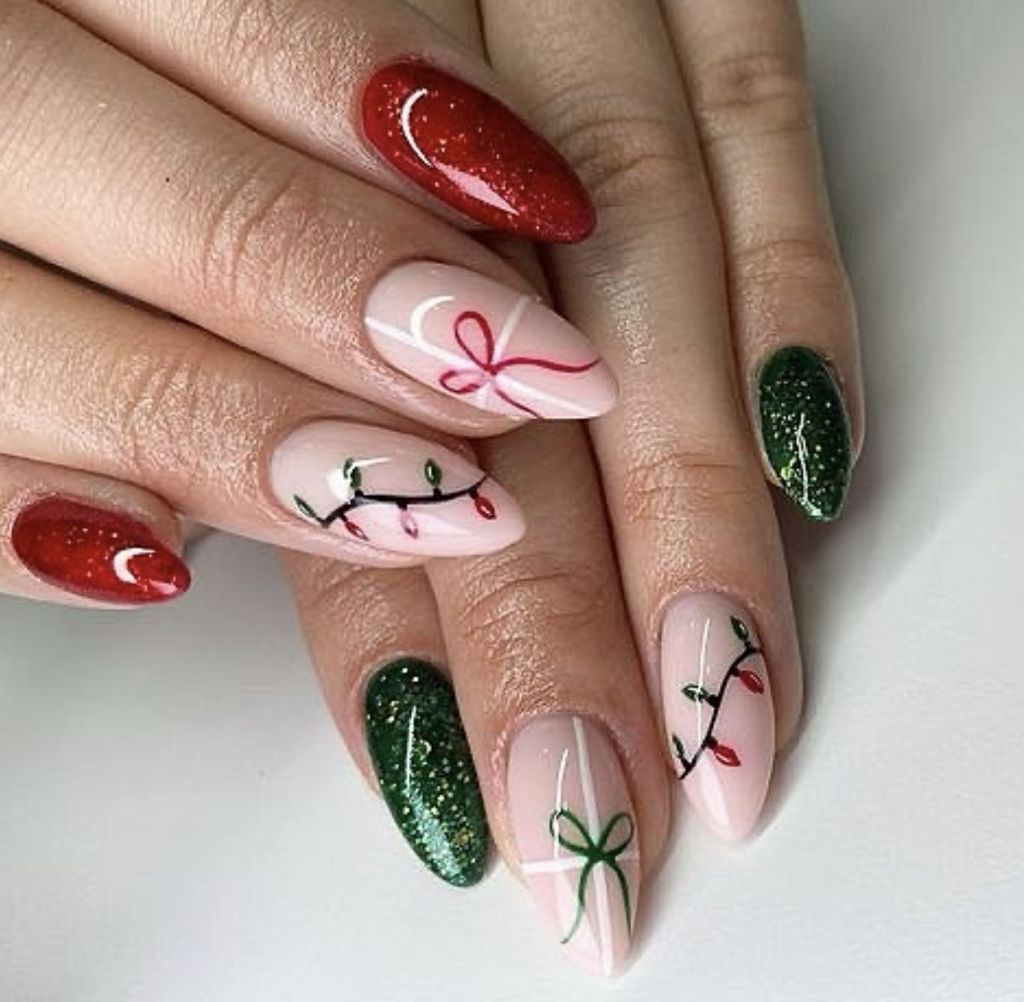 Christmas Lights & Bow Delight