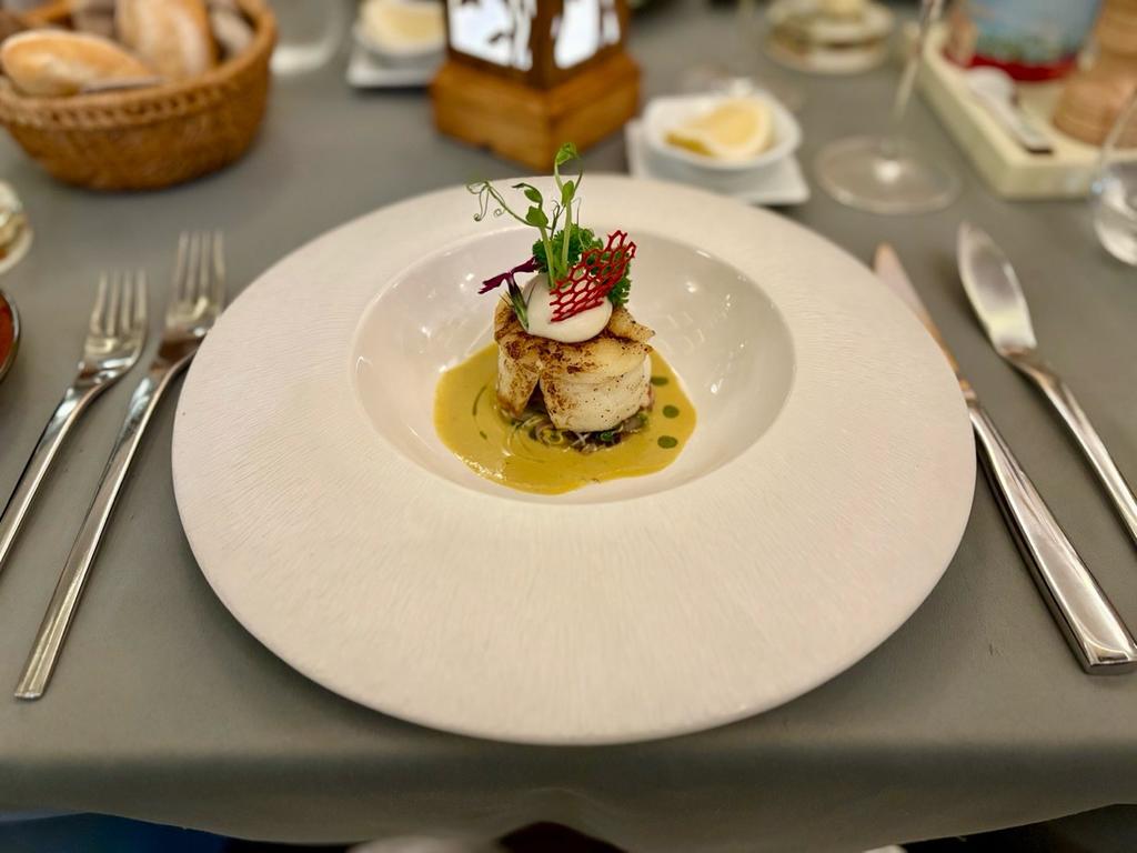 魚のメイン料理