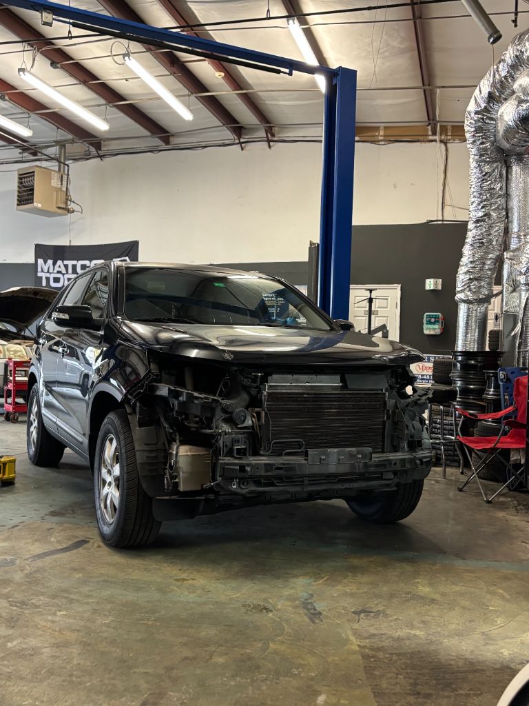 Collision Repair - SUV Front End