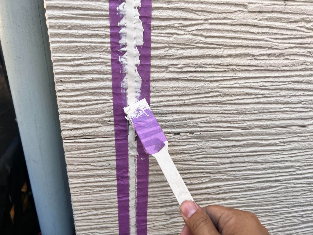 コーキング打ち換え作業