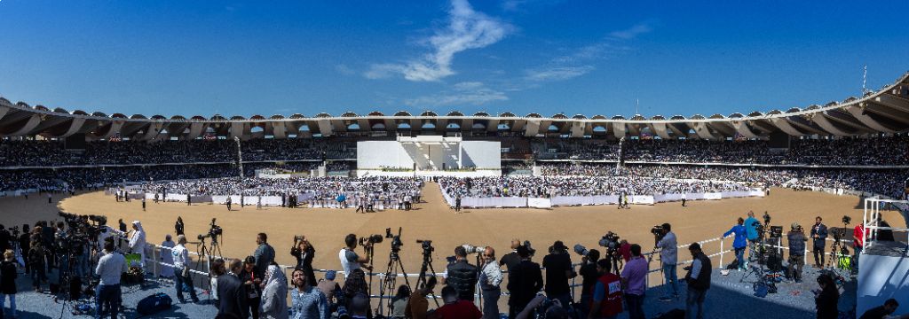 Media coordination: Strategic positioning of 2,000+ international journalists to capture the global narrative