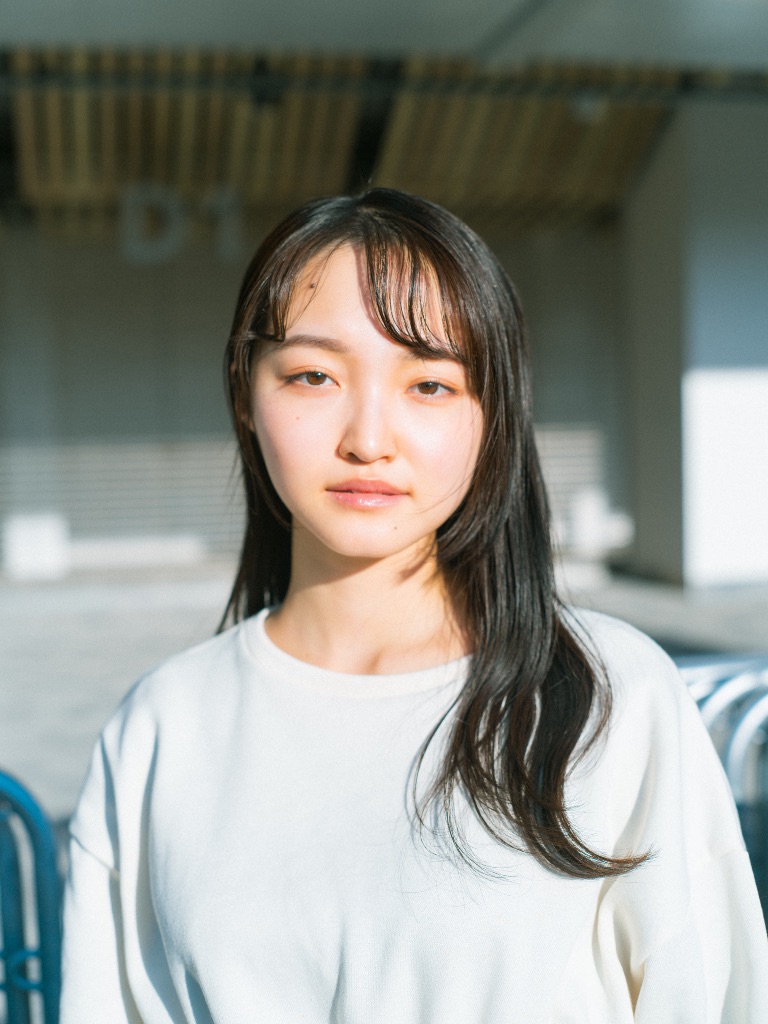外ロケ撮影作例11 - 柔らかな自然光でのポートレート