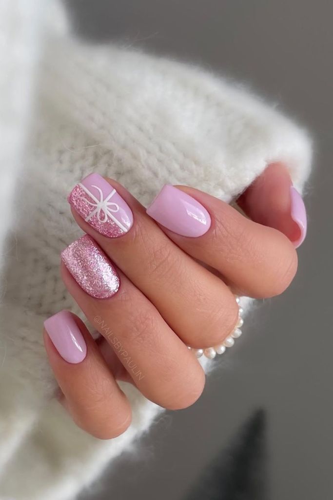 Mauve pink winter wonderland Christmas nails