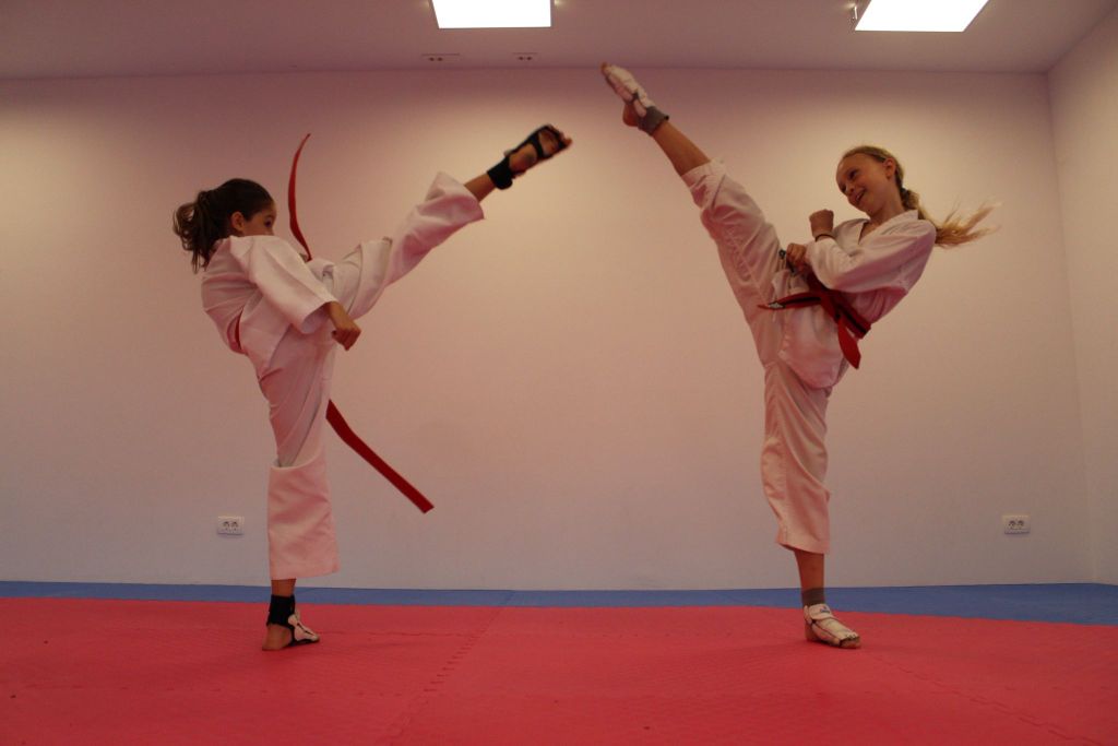 Demonstracija visokih udaraca