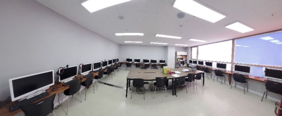 IT 컴퓨터실 - 최신 스마트 학습 시스템