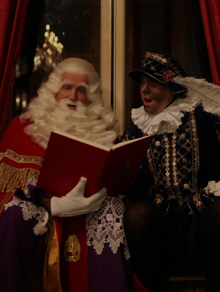 Sinterklaas en Piet bij huisbezoek