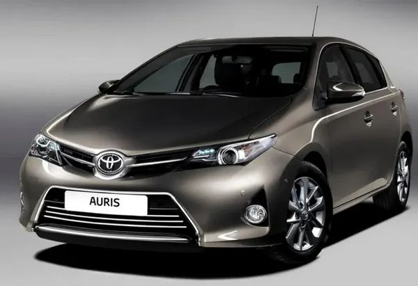 Toyota Auris 2015