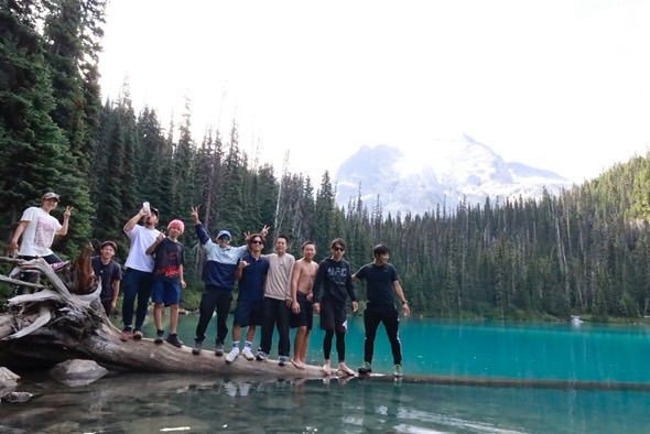 ウィスラー美しい湖