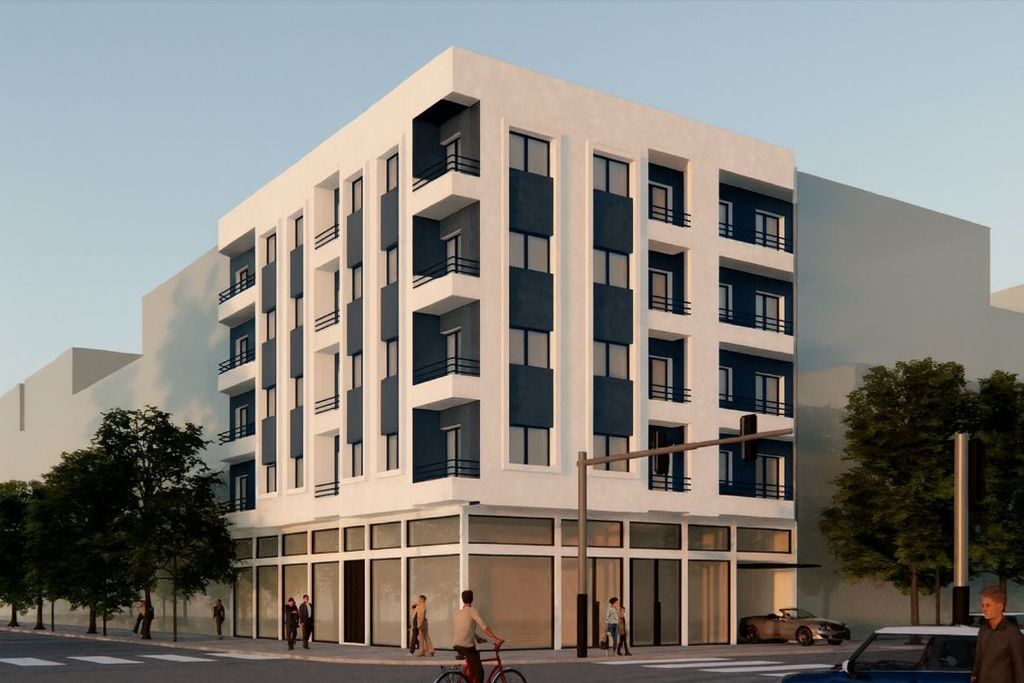 Façade — Altis Capital