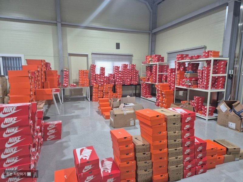 경기 나이키 정품 신발 창고