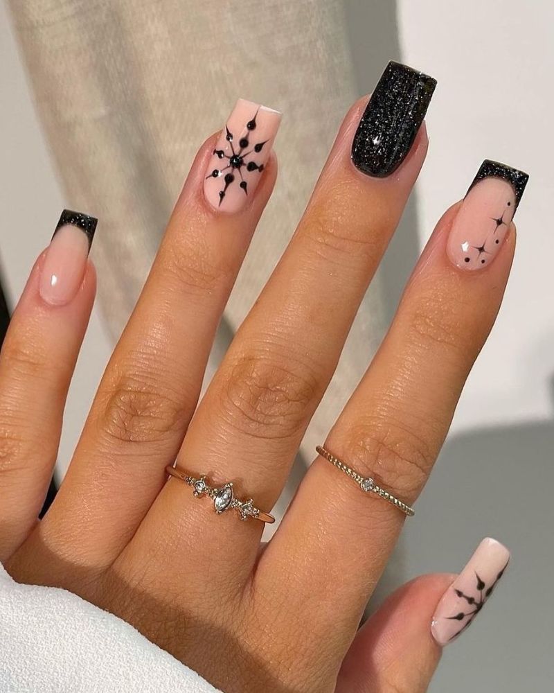 Black Glitter Snowflake Elegance