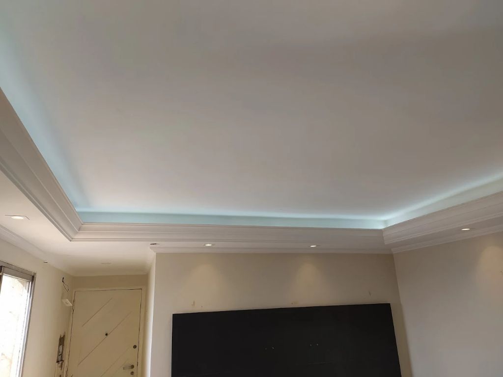 Sanca de LED com iluminação indireta