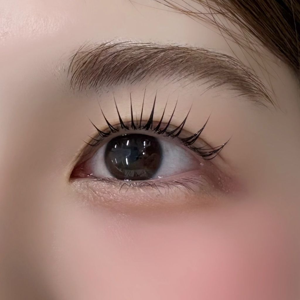 韓国ロッド施術例 - 自然で美しいカール